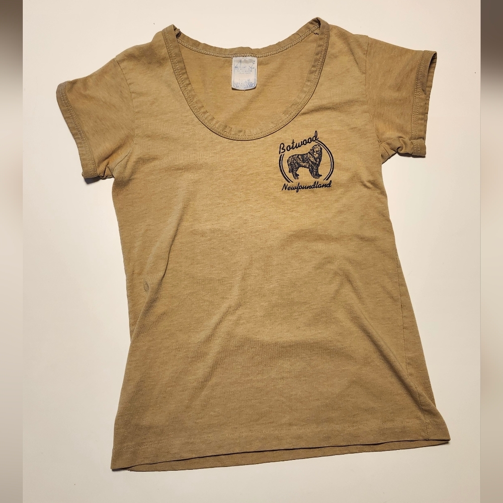 Vintage Woman's Scoopneck